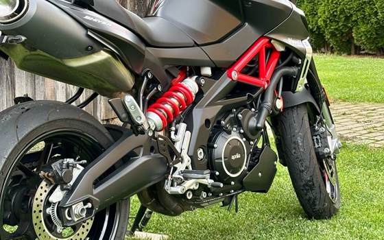 Gebrauchtmotorrad Aprilia Shiver 900 - Bild 4