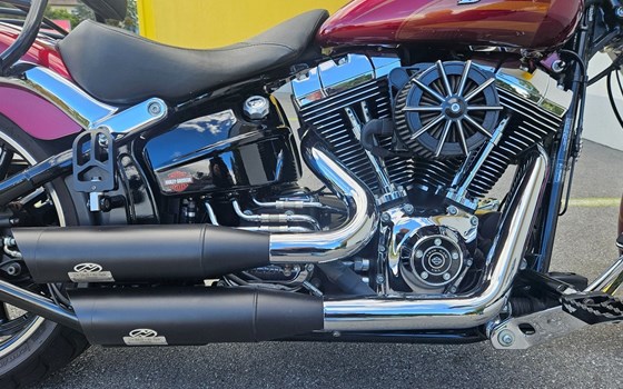 Gebrauchtmotorrad Harley-Davidson Softail Breakout FXSB - Bild 3