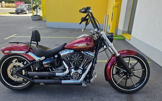 Gebrauchtmotorrad Harley-Davidson Softail Breakout FXSB - Bild 3
