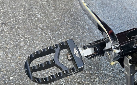 Gebrauchtmotorrad Harley-Davidson Softail Breakout FXSB - Bild 6