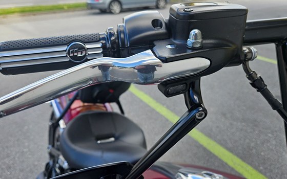 Gebrauchtmotorrad Harley-Davidson Softail Breakout FXSB - Bild 9