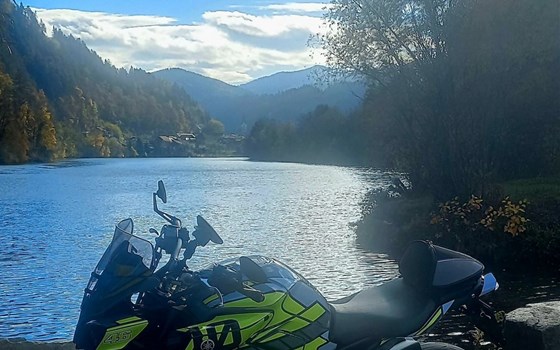 Gebrauchtmotorrad Yamaha MT-10 - Bild 1