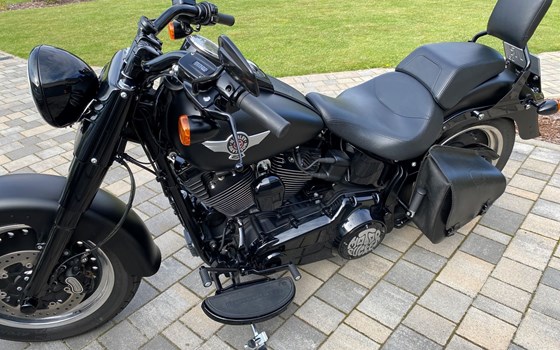 Gebrauchtmotorrad Harley-Davidson Softail Fat Boy S - Bild 3