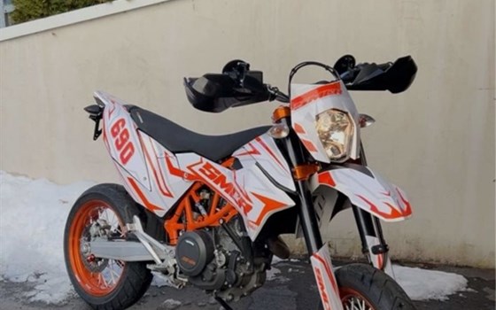 Gebrauchtmotorrad KTM 690 SMC R - Bild 4