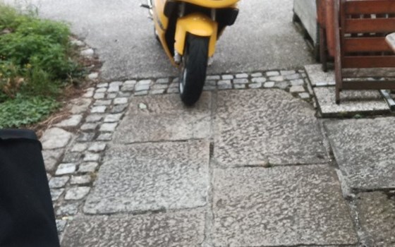 Gebrauchtmotorrad Suzuki TL 1000 R - Bild 2