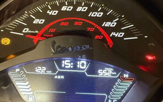 Gebrauchtmotorrad Vespa GTS 310 SuperSport - Bild 11