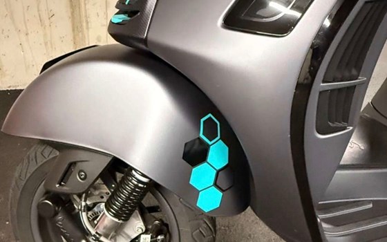 Gebrauchtmotorrad Vespa GTS 310 SuperSport - Bild 4