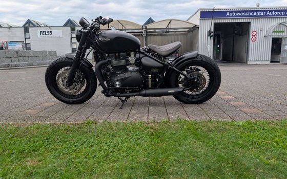 Motorrad Occasion Triumph Bonneville Bobber - Bild 4