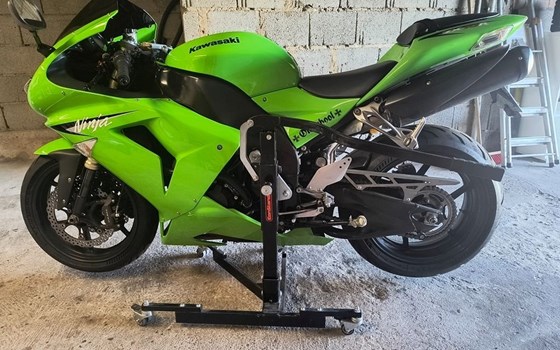Gebrauchtmotorrad Kawasaki Ninja ZX-10R - Bild 2