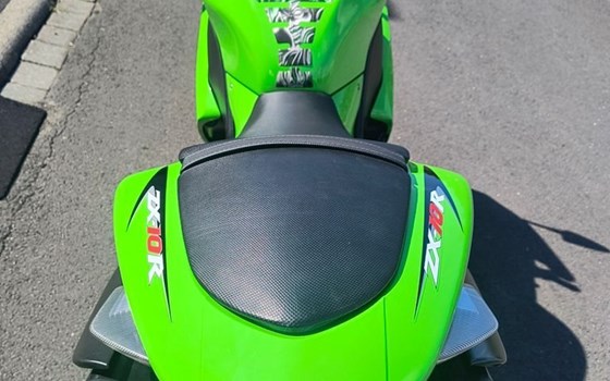 Gebrauchtmotorrad Kawasaki Ninja ZX-10R - Bild 5