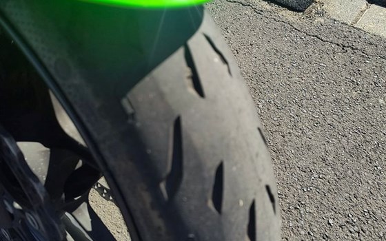 Gebrauchtmotorrad Kawasaki Ninja ZX-10R - Bild 7