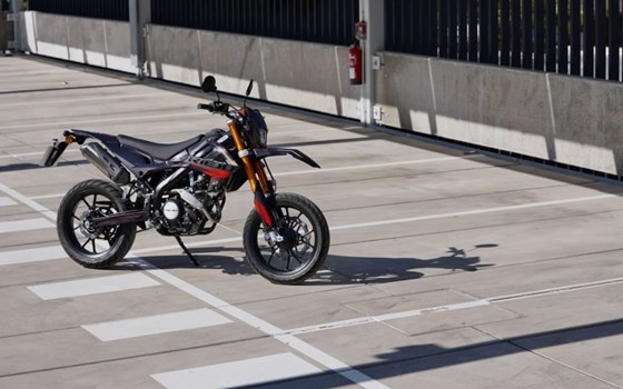 Neufahrzeug Rieju Marathon 125 Supermoto - Bild 5