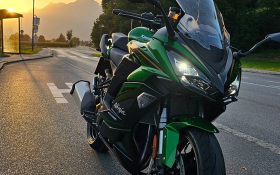 Gebrauchtmotorrad Kawasaki Ninja 1100SX SE - Bild 1