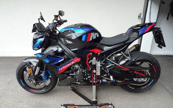Gebrauchtmotorrad BMW M 1000 R - Bild 1