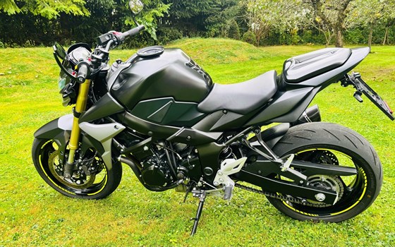 Gebrauchtmotorrad Suzuki GSR 750 - Bild 8