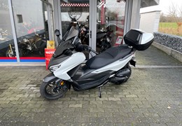 Gebrauchte Honda Forza 125