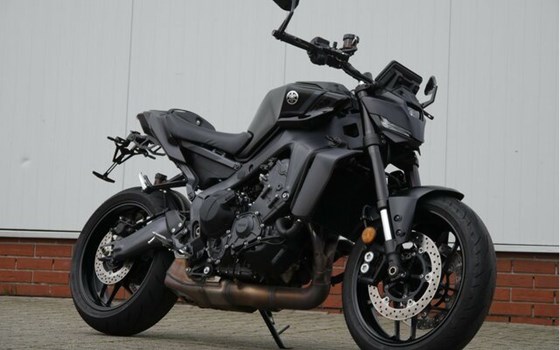 Gebrauchtmotorrad Yamaha MT-09 - Bild 2