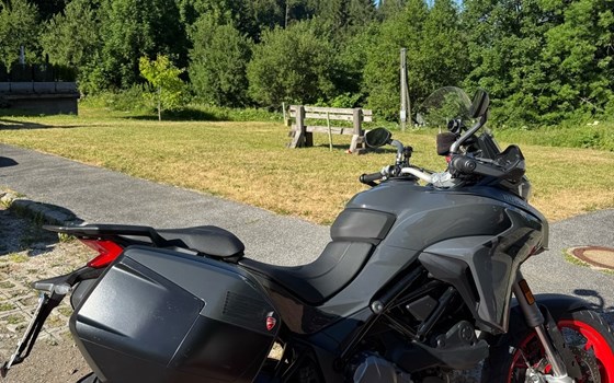 Gebrauchtmotorrad Ducati Multistrada V2 S - Bild 2