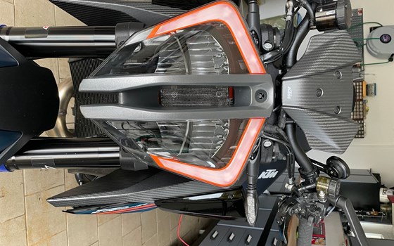 Gebrauchtmotorrad KTM 1290 Super Duke R EVO - Bild 3