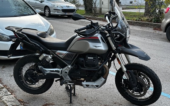 Gebrauchtmotorrad Moto Guzzi V85 TT Travel - Bild 1