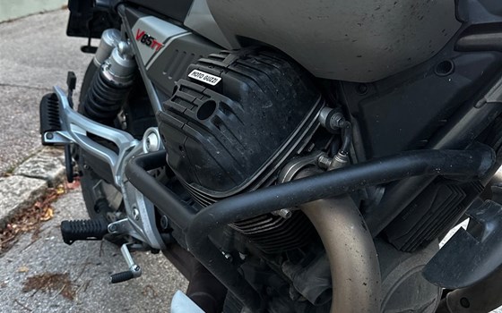 Gebrauchtmotorrad Moto Guzzi V85 TT Travel - Bild 13