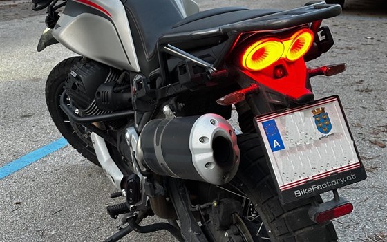 Gebrauchtmotorrad Moto Guzzi V85 TT Travel - Bild 2