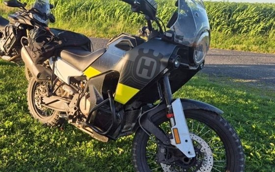 Gebrauchtmotorrad Husqvarna Norden 901 - Bild 1