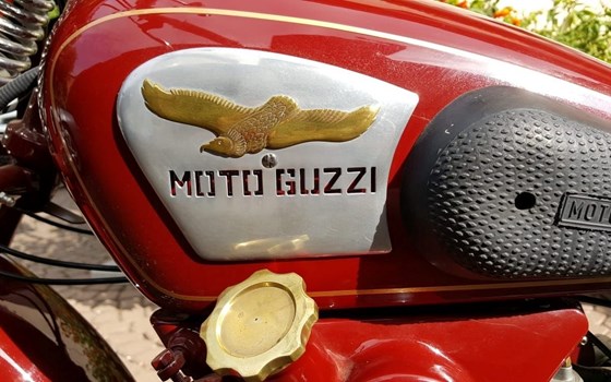 Gebrauchtmotorrad Moto Guzzi GTV - Bild 1