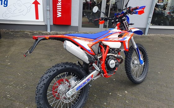 Neufahrzeug Beta RR Enduro 4T 125 AC - Bild 10
