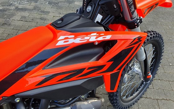 Neufahrzeug Beta RR 125 4T LC Enduro - Bild 8