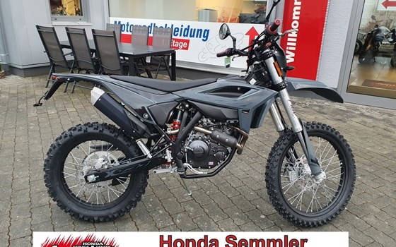 Neufahrzeug Beta RR 125 4T LC Enduro - Bild 1