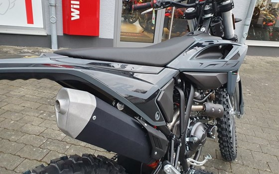 Neufahrzeug Beta RR 125 4T LC Enduro - Bild 11