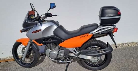 Gebrauchtmotorrad Suzuki XF 650 Freewind - Bild 4