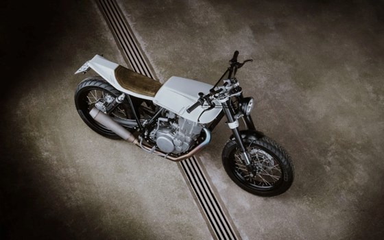 Gebrauchtmotorrad Yamaha SR 500 - Bild 1