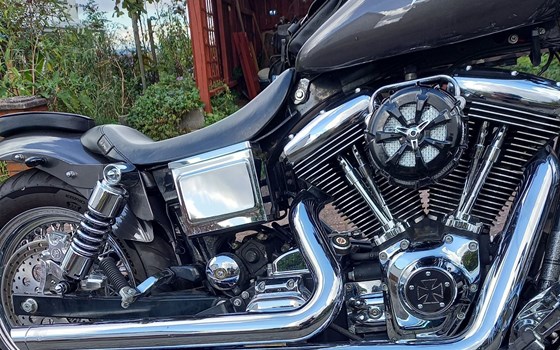 Gebrauchtmotorrad Harley-Davidson Dyna Wide Glide FXDWG - Bild 6