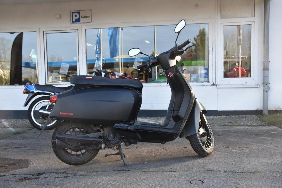 Lambretta V50 Special