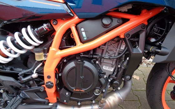 Gebrauchtmotorrad KTM 390 Duke - Bild 11