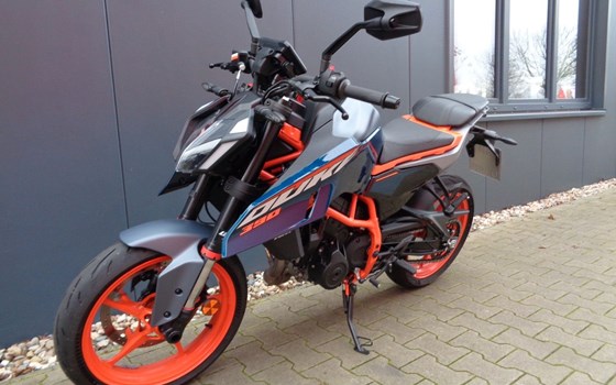 Gebrauchtmotorrad KTM 390 Duke - Bild 3