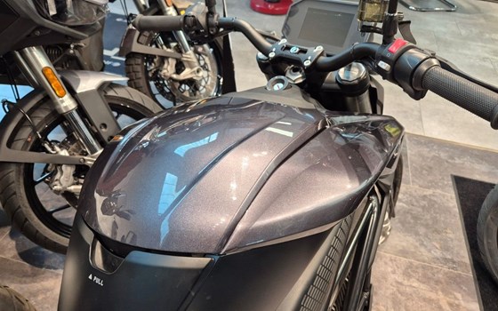 Gebrauchtmotorrad Zero SR - Bild 5