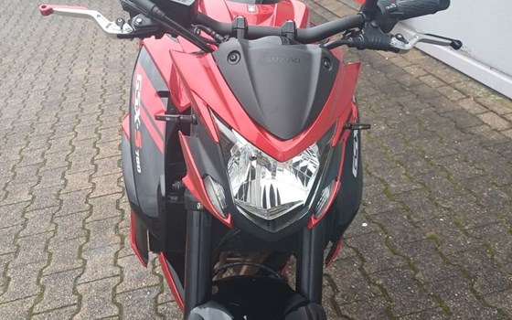 Gebrauchtmotorrad Suzuki GSX-S750 - Bild 3