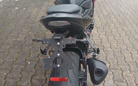 Gebrauchtmotorrad Suzuki GSX-S750 - Bild 4