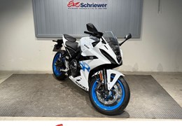 Neumotorrad Suzuki GSX-8R