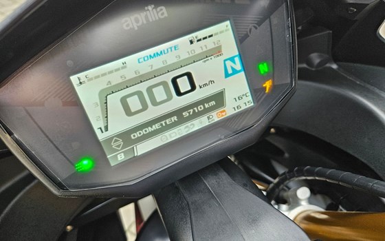 Gebrauchtmotorrad Aprilia RS 660 - Bild 3