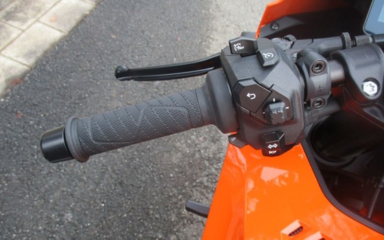 Neufahrzeug KTM 990 RC R - Bild 10