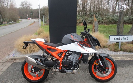 Neufahrzeug KTM 990 Duke R - Bild 1