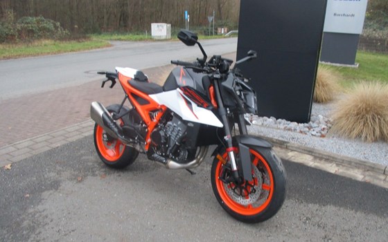 Neufahrzeug KTM 990 Duke R - Bild 2