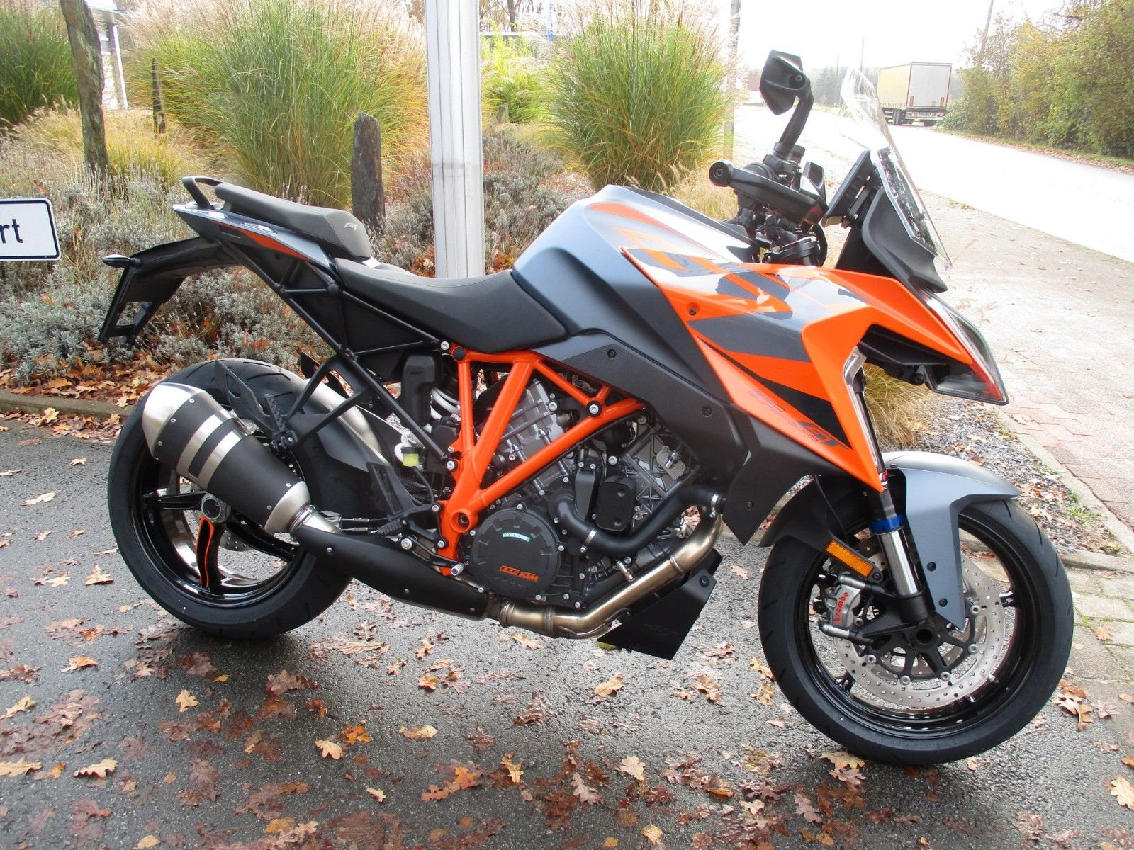 KTM 1290 Super Duke GT