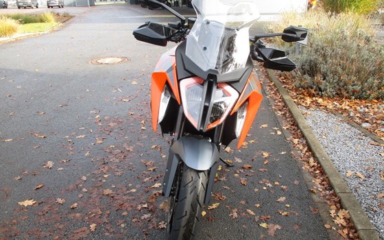 Gebrauchtmotorrad KTM 1290 Super Duke GT - Bild 3