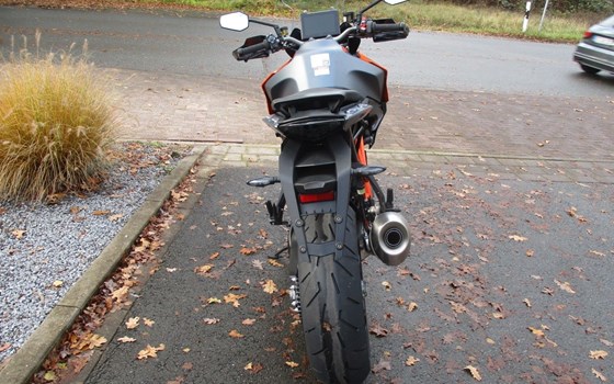 Gebrauchtmotorrad KTM 1290 Super Duke GT - Bild 7
