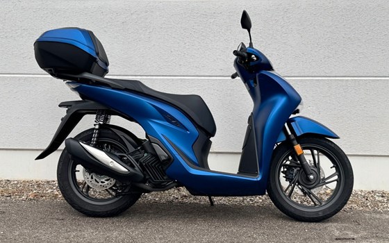 Gebrauchtmotorrad Honda SH125i - Bild 1